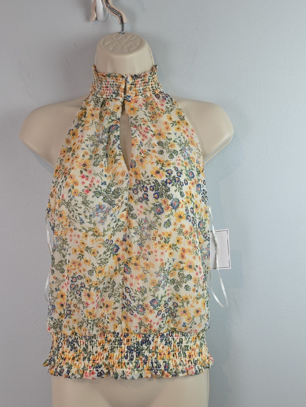 1. State yellow floral sleeveless blouse xs